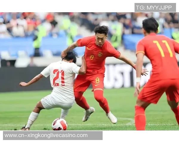 足球教：探索足球背后的哲学与技巧，提升球员综合素质与团队协作能力